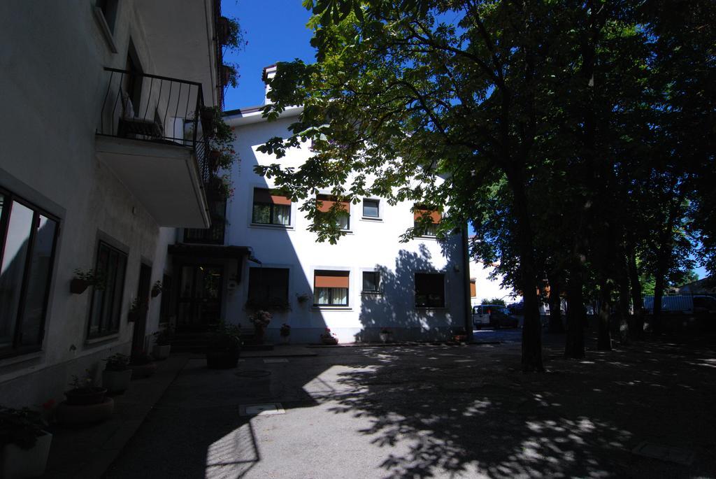 Albergo Alla Valle Di Banne Trieste Exteriör bild